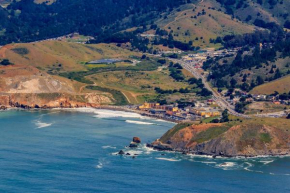 Entire Private Townhome - 15 mins to Half Moon Bay San Francisco & SFO